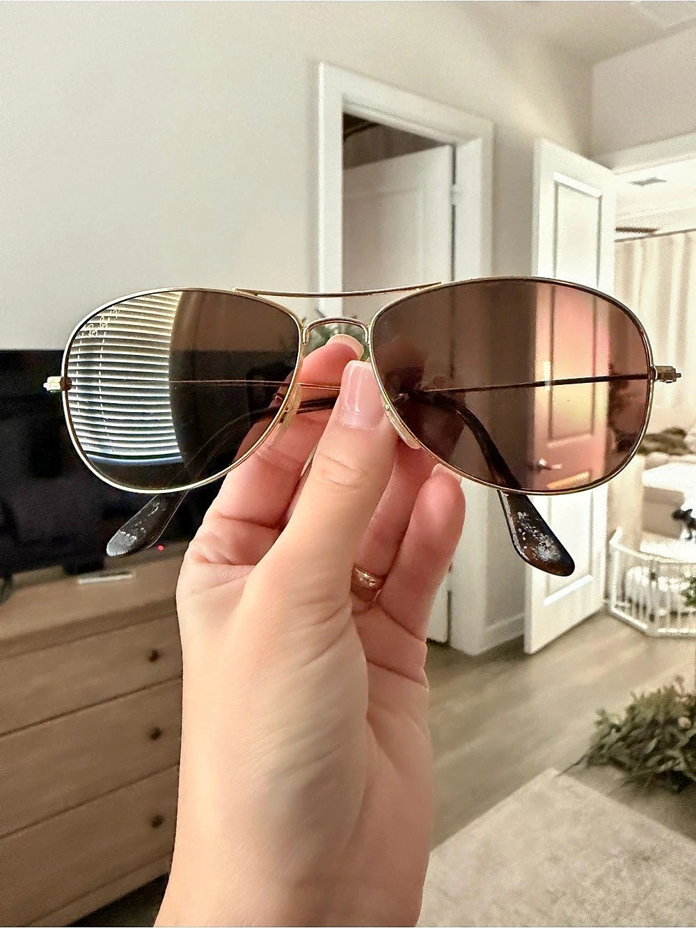 Ray-Ban Aviator Classic Gold-Tone Sunglasses in Brown